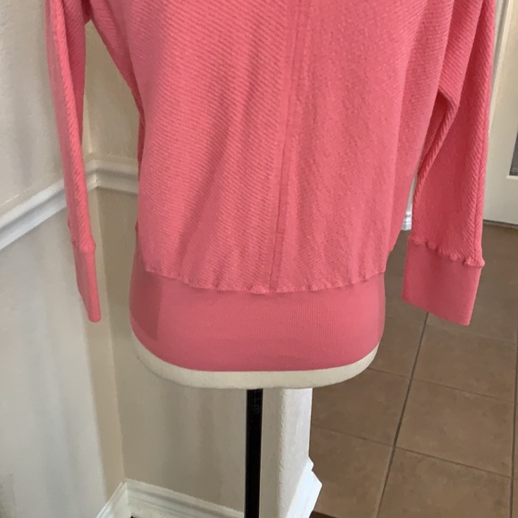 Talbots pink crew neck long sleeve merino wool knit sweater MED - Picture 10 of 16